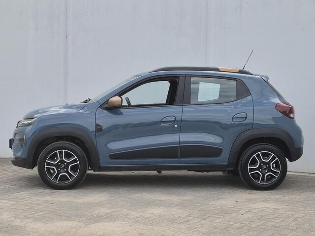 Dacia Spring Extreme 27 kWh Automaat / Apple Carplay Android Auto / Airco / Achteruitrijcamera / Cruise control / Parkeersensoren achter / Navigatie / Elektrische ramen voor / Lederen bekleding /