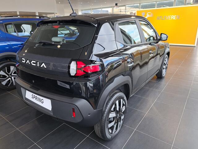 Dacia Spring Expression Black Edition 65 pk 26.8 kWh | Airco | Cruise | Media Control App | 30kW DC laden | PRIVATE LEASE VANAF ¤ 199,- !|