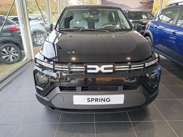 Dacia Spring Expression Black Edition 65 pk 26.8 kWh | Airco | Cruise | Media Control App | 30kW DC laden | PRIVATE LEASE VANAF ¤ 199,- !|