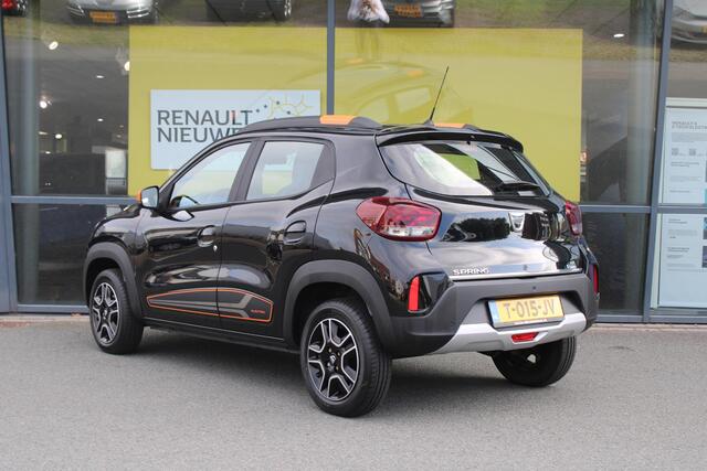 Dacia Spring Comfort Plus (Orange Pack) 27 kWh | CAMERA | PARKEERSENSOREN | CRUISE CONTROL | AIRCONDITIONING | APPLE CARPLAY