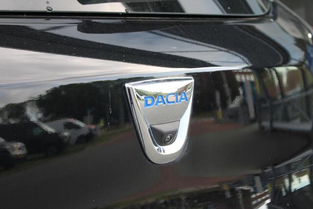 Dacia Spring Comfort Plus (Orange Pack) 27 kWh | CAMERA | PARKEERSENSOREN | CRUISE CONTROL | AIRCONDITIONING | APPLE CARPLAY