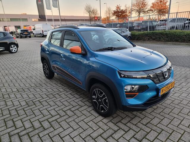 Dacia Spring Comfort Plus 27 kWh | Navigatie | Achteruitrijcamera | Parkeersensoren |