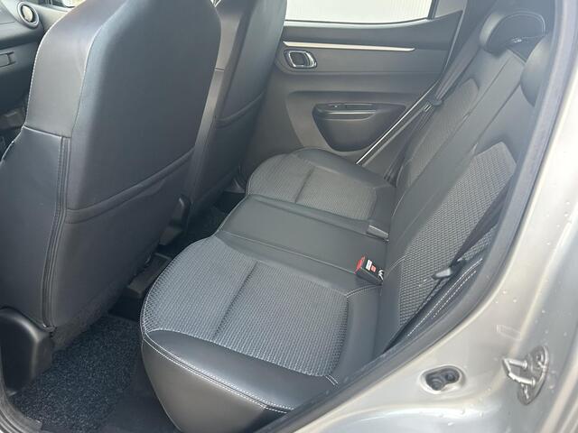 Dacia Spring Expression 27 kWh / Navigatie / Airco / Limit Control / Camera / Media Voorbereiding /