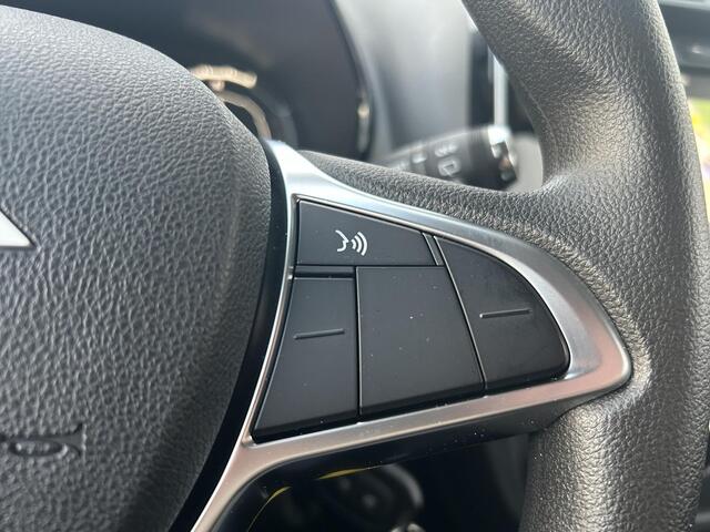 Dacia Spring Expression 27 kWh / Navigatie / Airco / Limit Control / Camera / Media Voorbereiding /