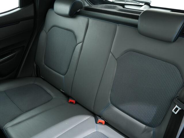 Dacia Spring COMFORT PLUS 27 KWH | Navi | Camera | PDC | Carplay