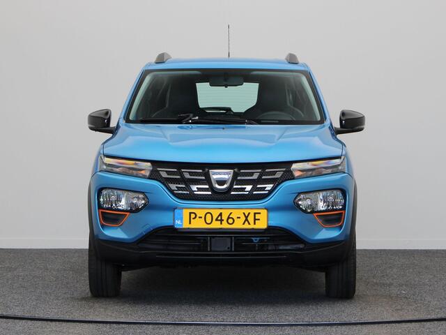 Dacia Spring Comfort Plus 27 kWh | Navigatie | Airco | Lederen interieur | SOH 93,6% |