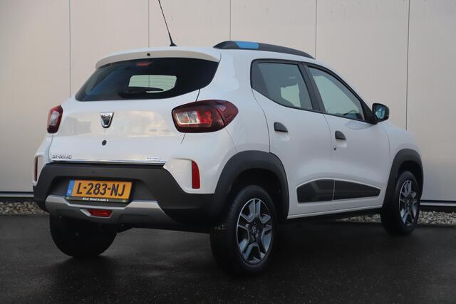 Dacia Spring Business 27 kWh Automaat Navigatie Camera Airco Cruise 14 inch LMV Elektrische Ramen Dealer Onderhouden!