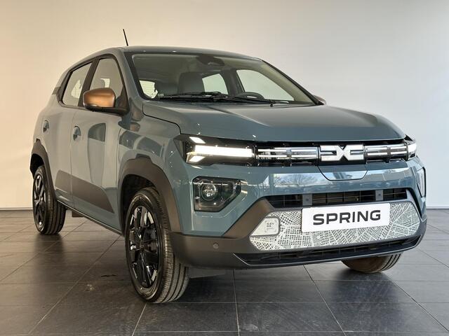 Dacia Spring Extreme 65 26.8 kWh NIEUW | 30 KW DC LADER | ACHTERUITRIJCAMERA | PARKEERSENSOREN VOOR&ACHTER | NAVIGATIE