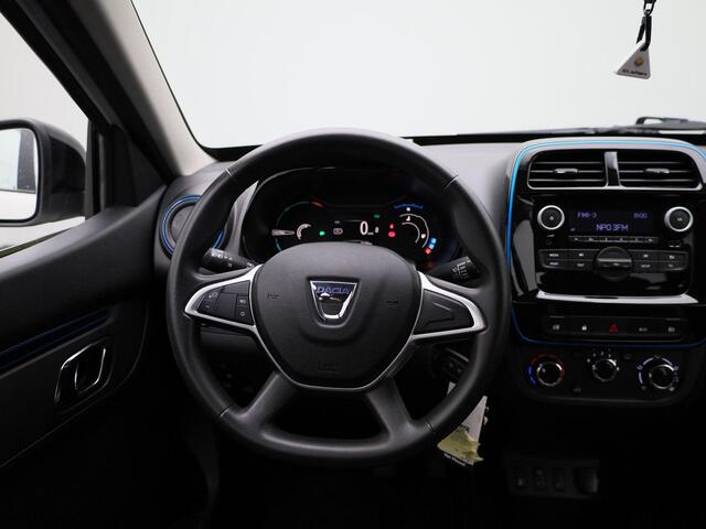 Dacia Spring Comfort 27 kWh | Airco | Bluetooth | Cruise Control | DAB | Elektrisch Verstelbare Buitenspiegels | LED Dagrijverlichting | Lichtmetalen Velgen 14" |