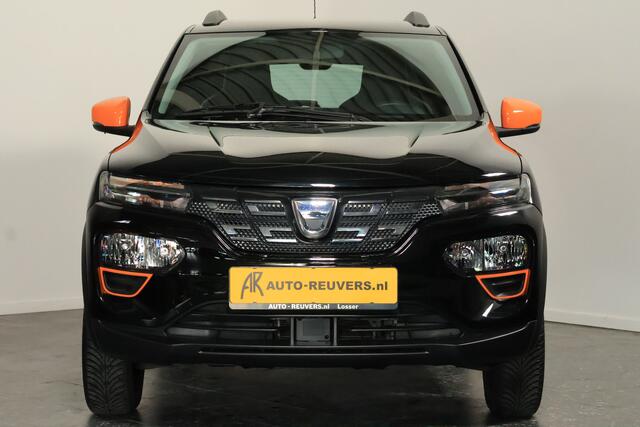 Dacia Spring Comfort Plus 27 kWh / Leder / CarPlay / Camera