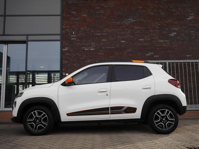 Dacia Spring Expression 27 kWh | Achteruitrijcamera | Parkeersensoren achter | Lichtmetalen velgen | Airco | Navigatiesysteem | Bluethooth | Elektrisch bedienbare ramen