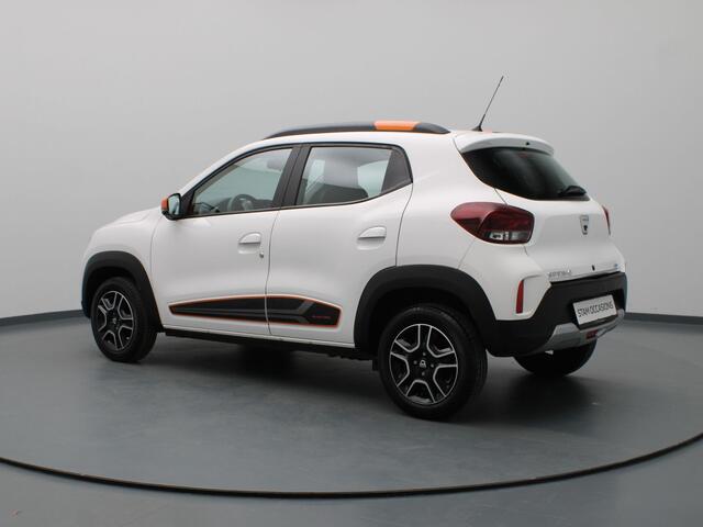 Dacia Spring Comfort Plus 27 kWh Airco | Camera | Navi | Parkeersens. achter