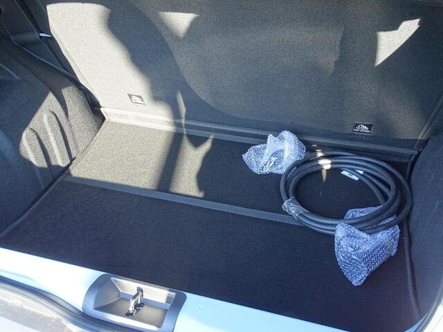 Dacia Spring Extreme 100 24.3 kWh NU 7 JAAR GARANTIE! Achteruitrij camera | Andriod & Apple carplay |