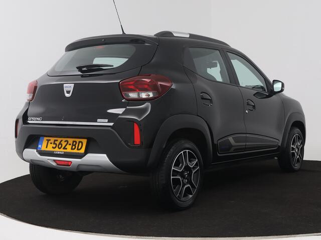 Dacia Spring Comfort 27 kWh WLTP actieradius ± 220 - 230 km Laadtijd AC van 0% tot 100% in 04:51 Laadtijd DC van 0% tot 80% in 00:56 WORDT VERWACHT Locatie Mazda RIJEN Adres: Parallelweg 49, 5121 LD Rijen