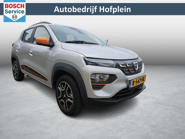 Dacia Spring Comfort Plus (Orange Pack) 27 kWh 1e Eigenaar | Elektrisch | Airco | LM-Velgen | Dakrail | El ramen V+A | Camera | Centrale vergrendeling | 13.091 KM!!