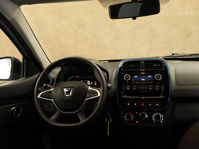 Dacia Spring Comfort 27 kWh - ORIGINEEL NEDERLANDSE AUTO - SOH 92%! - AIRCO - AUTONOMOUS EMERGENCY BRAKING - DAB ONTVANGER - LICHTMETALEN VELGEN 14" - STOF/KUNSTLEDEREN BEKLEDING - DAKRAILS - ELEKTRISCHE RAMEN VOOR EN ACHTER - BLUETOOTH TELEFOONVOORBEREIDING