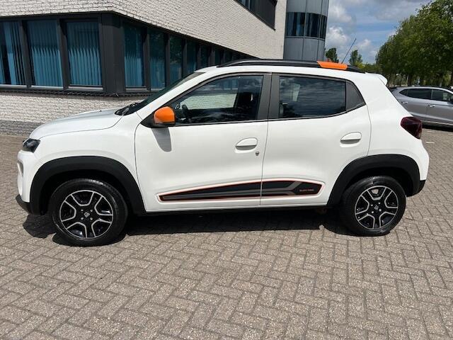 Dacia Spring Comfort+ CARPLAY NAVI CAMERA DEALER NAP!