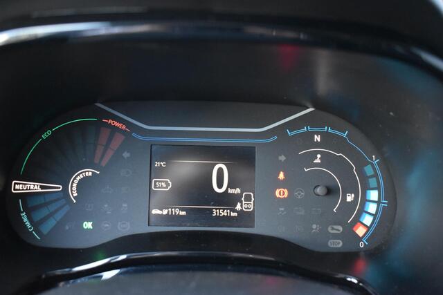 Dacia Spring Comfort Plus (Orange Pack) 27 kWh NAVIGATIE | CAMERA ACHTER | SNELLADER | SENSOREN ACHTER | BLUETOOTH | DEALER ONDERHOUDEN | AIRCO |