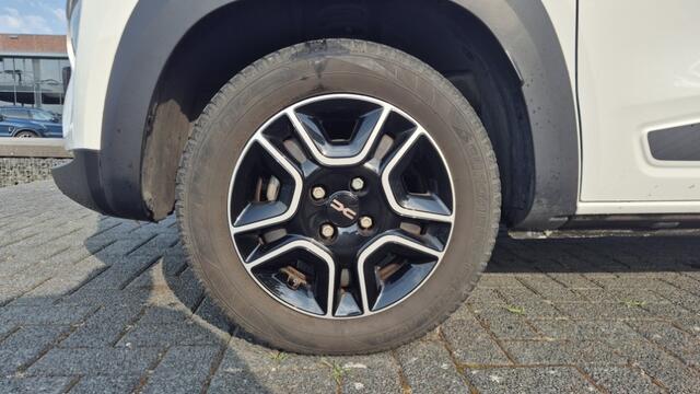 Dacia Spring Extreme 27 kWh | Camera | Navi | PDC | Lichtmetaal