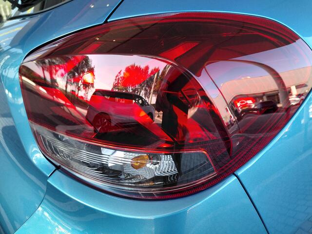 Dacia Spring Comfort Plus 27 kWh AUTOMAAT | LEER | NAVI | CAMERA | CARPLAY | PDC