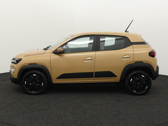 Dacia Spring Extreme 65 26.8 kWh | DC LADER | PARKEERSENSOREN | APPLE & ANDROID CARPLAY | LAGE KM-STAND! |