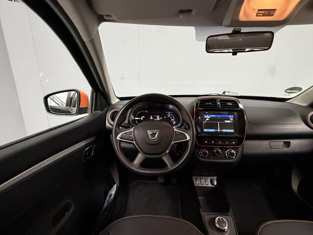 Dacia Spring Comfort Plus (Orange Pack) 27 kWh GARANTIE|BTW-auto|DABCamera|Leder|Airco