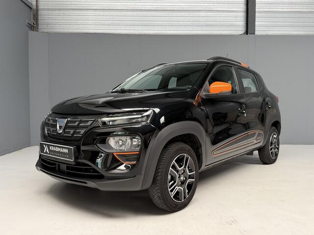 Dacia Spring Comfort Plus (Orange Pack) 27 kWh GARANTIE|Camera|DAB|Leder|Airco