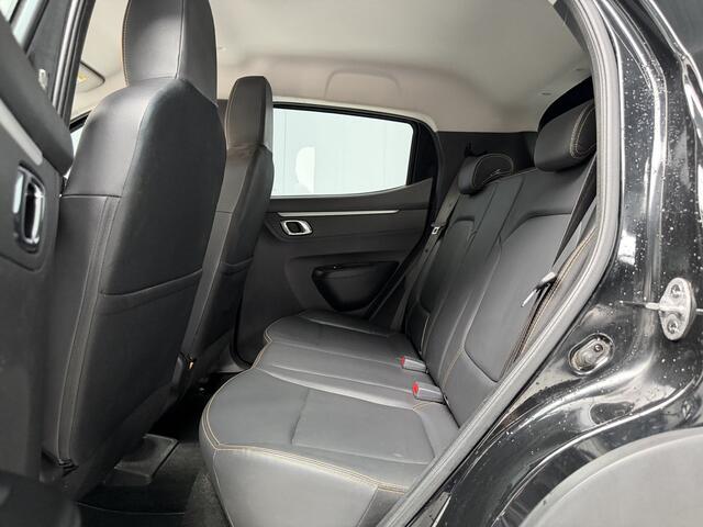 Dacia Spring Comfort Plus (Orange Pack) 27 kWh GARANTIE|Camera|DAB|Leder|Airco