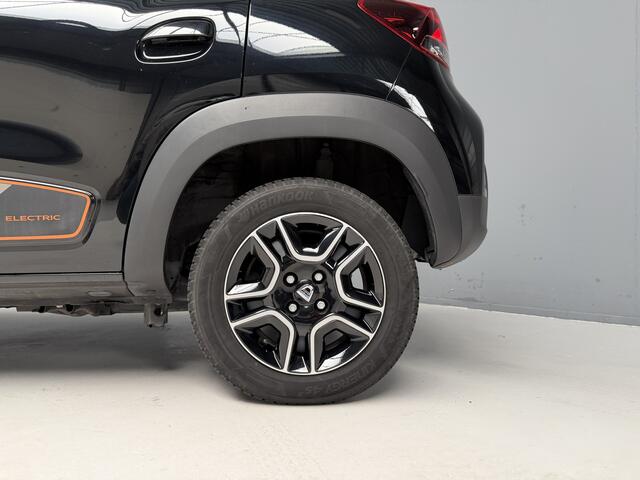 Dacia Spring Comfort Plus (Orange Pack) 27 kWh GARANTIE|Camera|DAB|Leder|Airco
