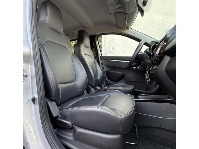 Dacia Spring COMFORT+ 33 KW (45PK) 90% SOH LEDER bekleding