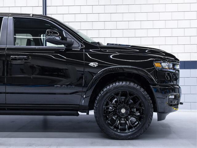 Dodge 2026 Ram Laramie Night Edition | 5.7L V8 Hemi | Full Option
