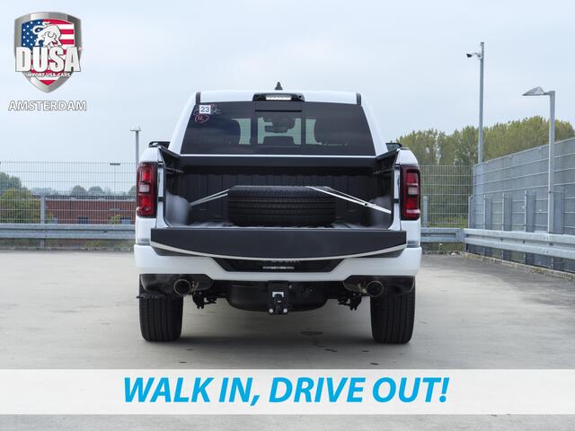 Dodge 1500 RAM Laramie | Night Edition | 2025 Panorama | Niveau regeling | 14,5-inch Touchscreen | Passenger Display Meerprijs extra opties / Accessoires - Deksel, Backflip, Fenders, wraps, Stripings etc