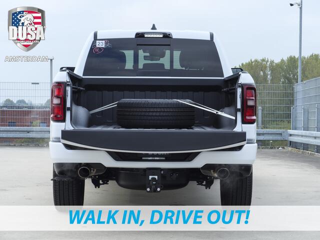 Dodge 1500 RAM Laramie | Night Edition | 2025 Panorama | Niveau regeling | 14,5-inch Touchscreen | Passenger Display Meerprijs extra opties / Accessoires - Deksel, Backflip, Fenders, wraps, Stripings etc