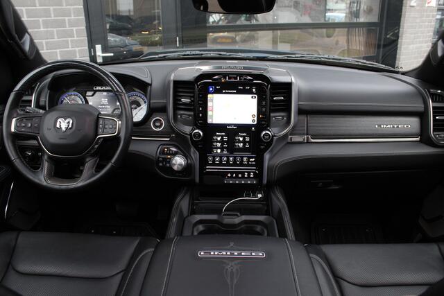 Dodge 1500 Ram 5.7 V8 4x4 Crew Cab Limited / Carplay / Panoramadak / N.A.P.