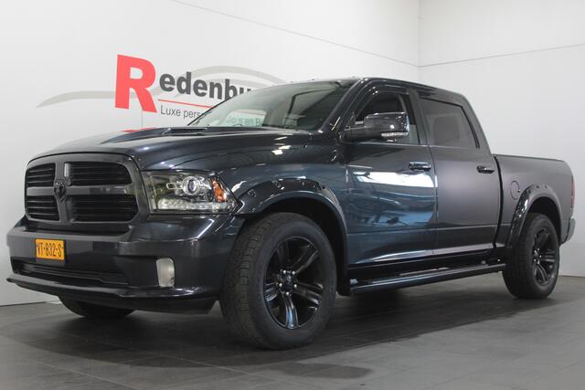 Dodge 1500 Ram 5.7 V8 4x4 Quad Cab 6'4 - Wide body - Camera / Schuifdak / Navi