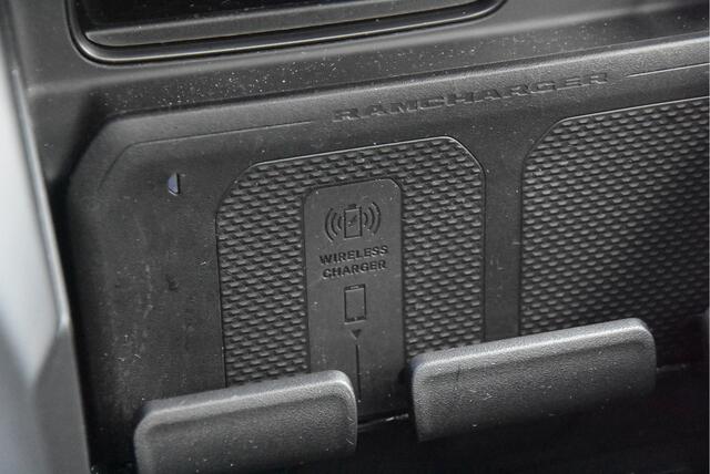 Dodge 1500 Ram 5.7 V8 4x4 Crew Cab Limited | Multi Function Tail | 2x LPG | Black |