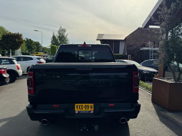 Dodge 1500 Ram 5.7 V8 4x4 Crew Cab Laramie Sport LPG