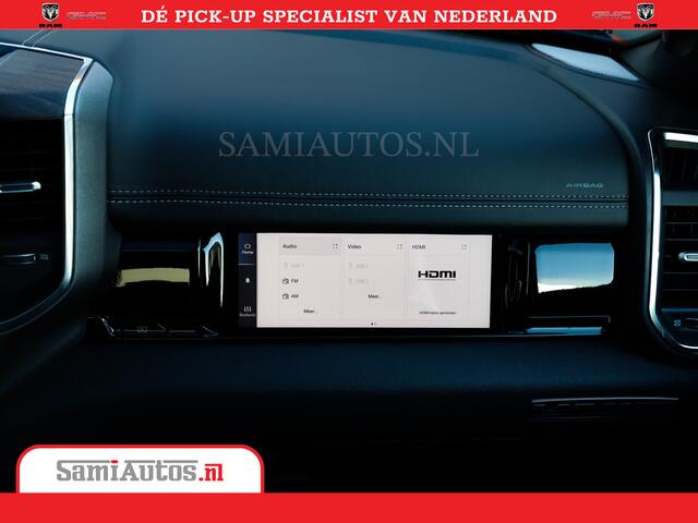 Dodge 1500 RAM Night Premium | Full Option | De Meest Luxe Pick-Up in zijn Klasse | Comfortabele Dubbele Cabine met Royale 5 Zitplaatsen | BPM vrij | Nu Leverbaar uit Voorraad | Voorraad Nr 2226 - 4993