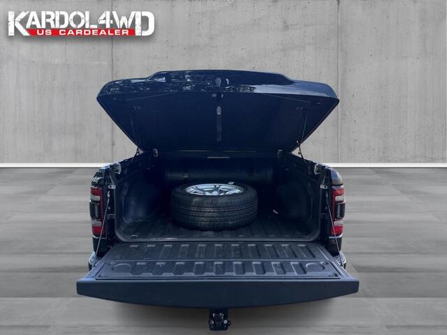 Dodge 1500 Ram 5.7 V8 4x4 Crew Cab Limited | Virtual spiegel | 22inch XD velgen / Mickey thompson set | 320L LPG | Trekhaak 13-polig| Geheel rijklaar incl. Garantie