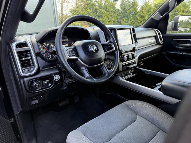 Dodge 1500 Ram 5.7 V8 4x4 BIG HORN / CREW CAB / LPG-G3 / NL AUTO / PANO / CAMERA / 3.5T TREKHAAK / GORILLA EXHAUST