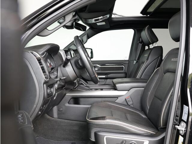 Dodge 1500 Ram 5.7 V8 4x4 Crew Cab Laramie | Luchtvering | Stoel/stuurverwarming | Fenders |
