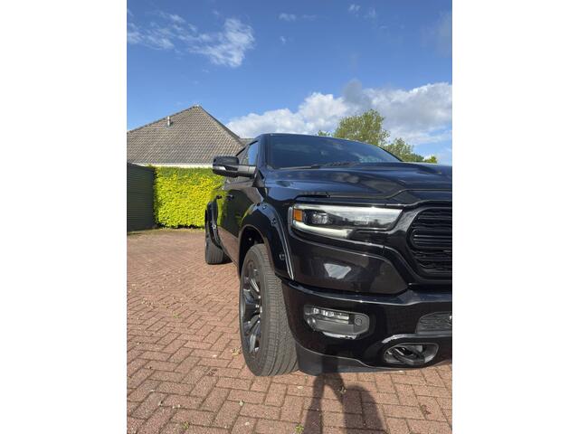 Dodge 1500 Ram Limited night 5.7 crew cab