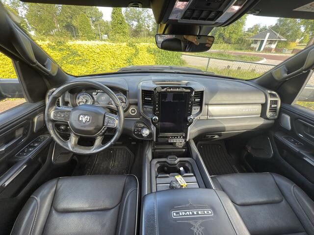 Dodge 1500 Ram Limited night 5.7 crew cab