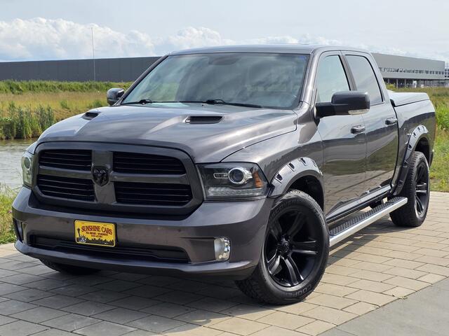 Dodge 1500 SPORT 4X4 CREW CAB. 5,7LTR V8 AUT. BLACK EDITION LAGE CATALOGUS WAARDE