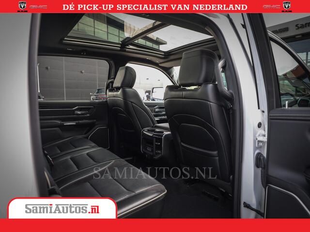 Dodge 1500 Ram Laramie Night Edition | 5.7V8 4X4 | Sport Line met Panorama dak en Camera en veel meer | Luxe Leder | Comfortabele Dubbele Cabine met Royale 5 Zitplaatsen |