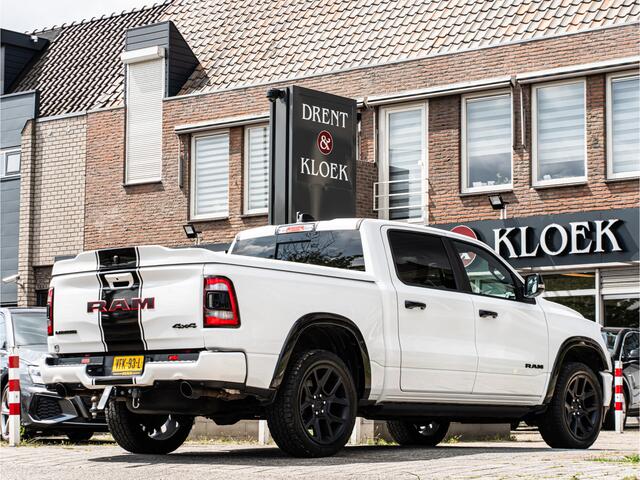 Dodge 1500 RAM 5.7 V8 4X4 LARAMIE PANO HARMAN KARDON 360 CAMERA TREEPLANK BOMVOL!! IN NIEUWSTAAT