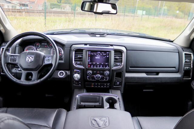 Dodge 1500 Ram 5.7 V8 4x4 Quad Cab 6'4 120L tank, Luchtvering, Trekhaak 3500KG, Leder, Schuif/Kanteldak