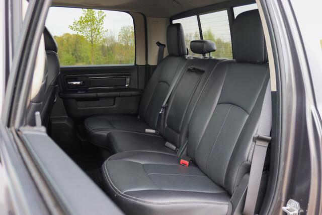 Dodge 1500 Ram 5.7 V8 4x4 Quad Cab 6'4 120L tank, Luchtvering, Trekhaak 3500KG, Leder, Schuif/Kanteldak