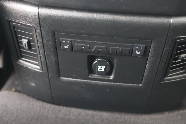 Dodge 1500 RAM 5.7 V8 AUT | LEER | CAMERA | 20 INCH