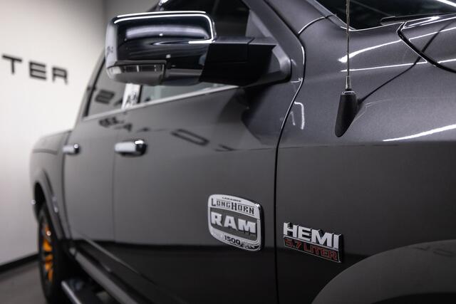 Dodge 1500 Ram 5.7 V8 4x4 Crew Cab 5'7 Longhorn LPG